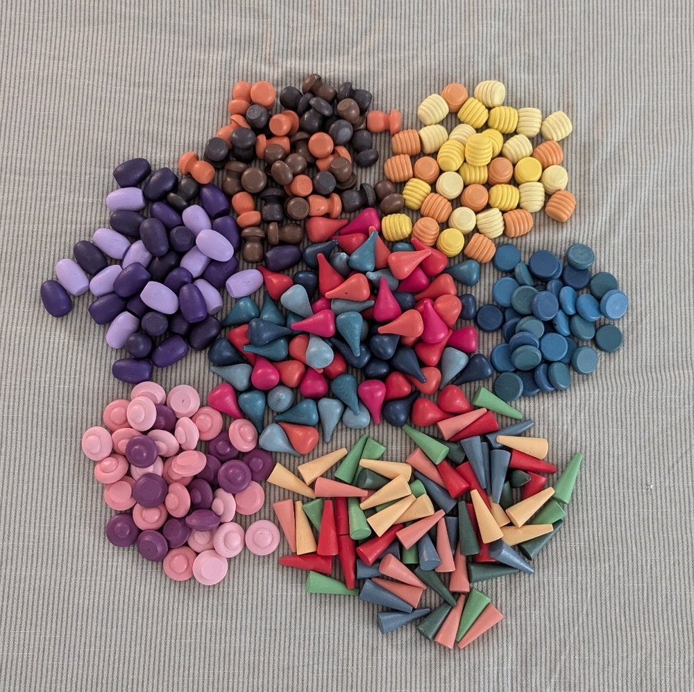 323 Piece Loose Parts Wooden Toy Set